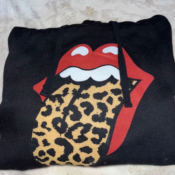 Black with leopard print rolling stones hoodie, Size XS, Lightly worn - Picture 5 of 5